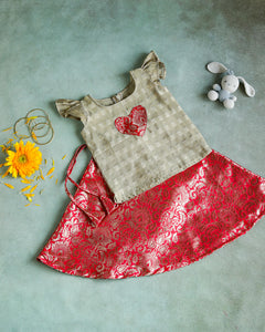 Aadhini - Red