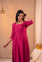 Load image into Gallery viewer, NOOR - PINK SET with DUPATTA
