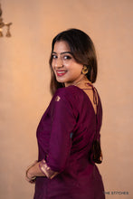 Load image into Gallery viewer, AMAIRA PURPLE SET with DUPATTA
