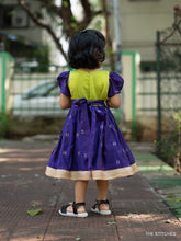 Load image into Gallery viewer, PONGAL POT FROCK - GREEN
