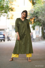 Load image into Gallery viewer, OLIVE - KURTI ONLY (M Available)
