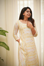 Load image into Gallery viewer, TASHI - KURTI ONLY
