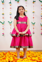 Load image into Gallery viewer, LIYA MINI - PINK FROCK

