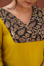 Load image into Gallery viewer, KRISHA - MUSTARD TOP ONLY (M Available)
