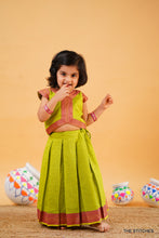 Load image into Gallery viewer, NAINI - GREEN SKIRT SET
