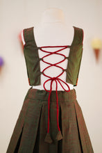 Load image into Gallery viewer, NAANYA - GREEN SKIRT SET
