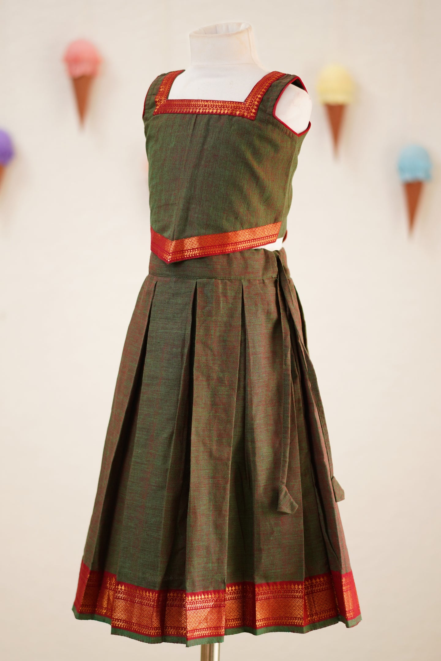 NAANYA - GREEN SKIRT SET