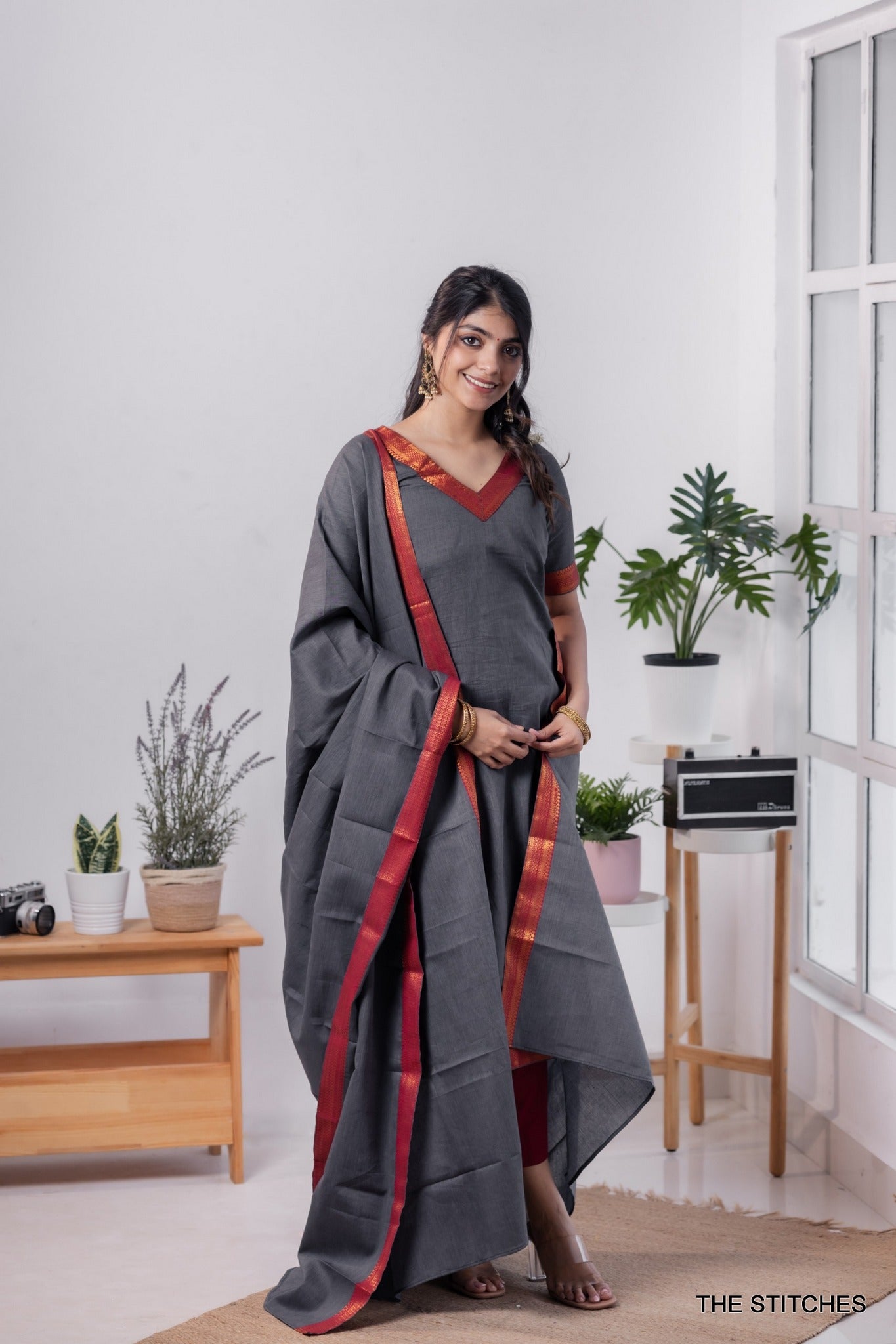 MANGALAGIRI KURTI with DUPATTA - GREY