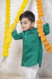 Yuva - Green