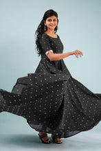 Load image into Gallery viewer, Daksha - Black
