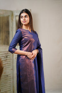 RUNI SET - 041